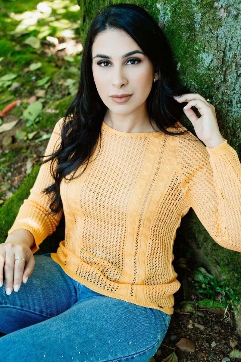 Blusa Tricot Feminina Rendada com Tranças