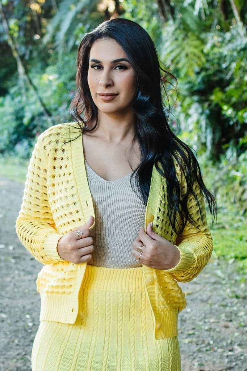 Casaquinho Tricot Feminino Rendado com Botão