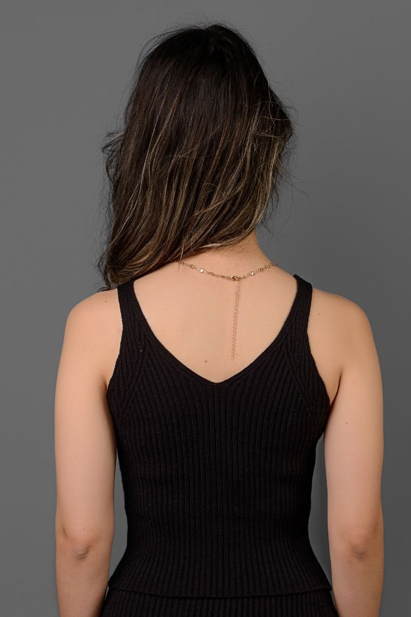 Regata Feminina com Decote V Frente e Costas