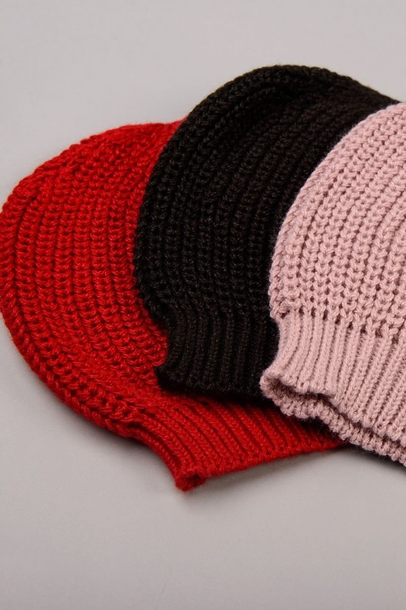 Touca / Gorro Tricot Perolada com Caimento Unissex